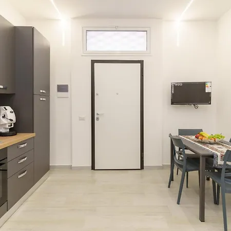 Apartment Athena *